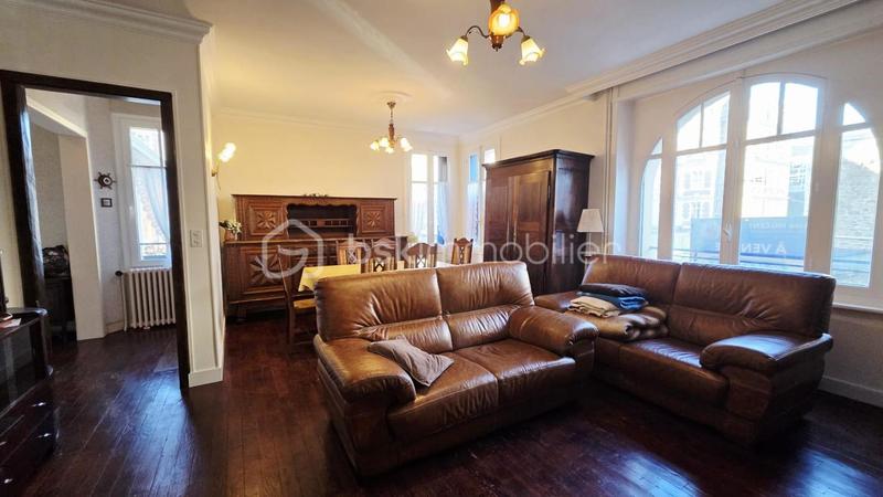 Maison de ville - 136 m² - 5 pièces