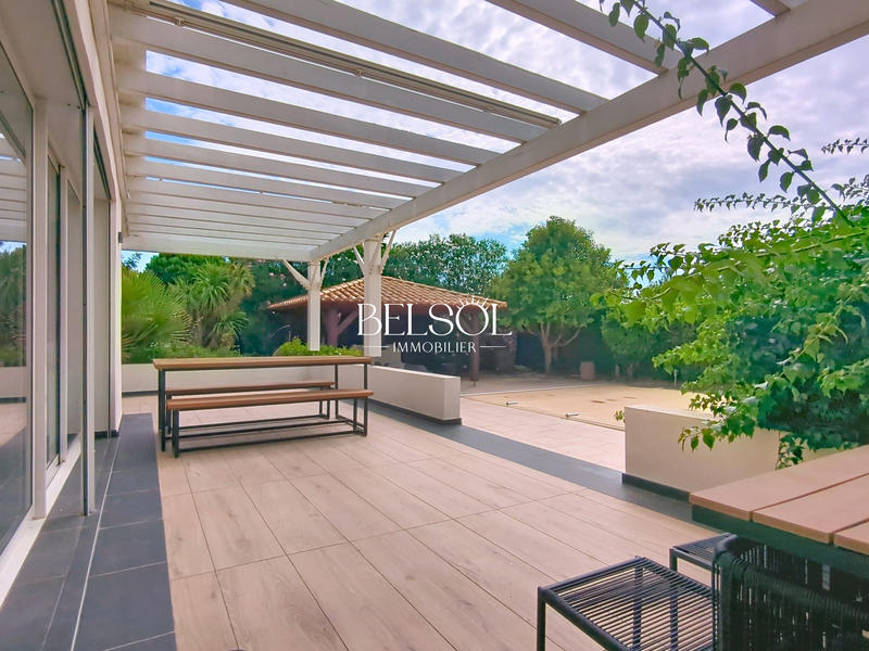 Villa - 160 m² - 5 pièces