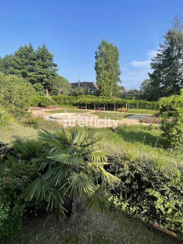 Appartement - 100 m² - 4 pièces