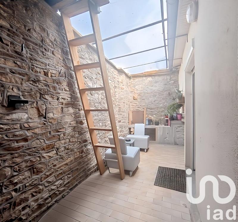 Maison de ville - 122 m² - 7 pièces