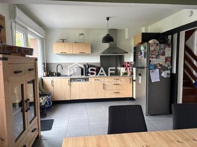 Maison - 97 m² - 4 pièces