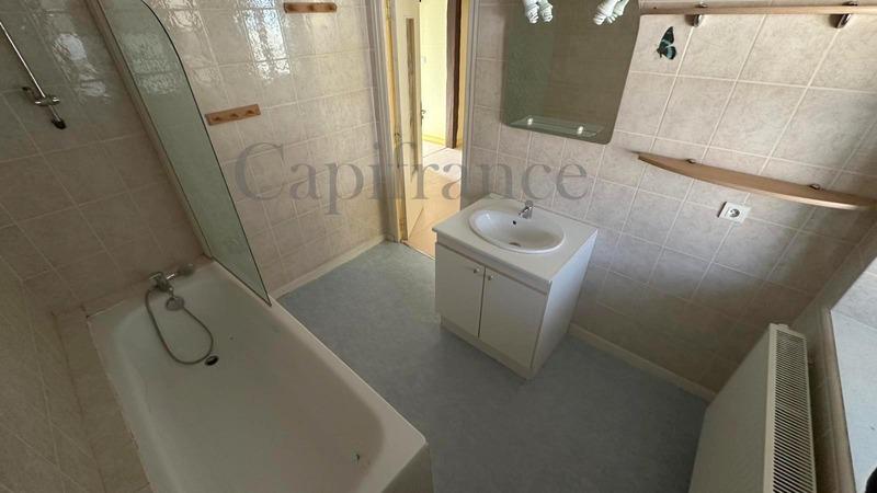 Maison - 194 m² - 7 pièces