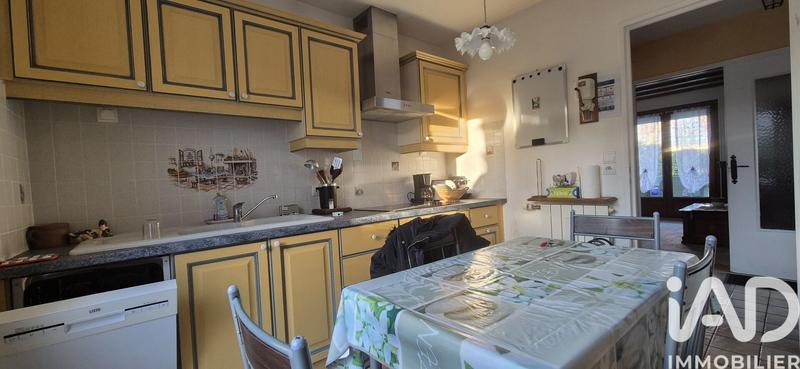 Maison - 93 m² - 4 pièces