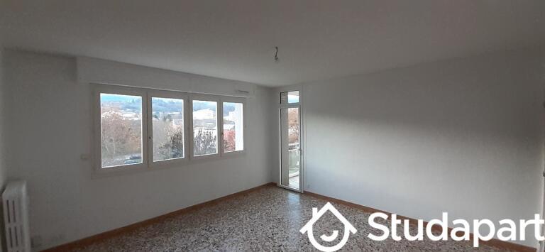 Chambre - 25 m² - 1 pièce