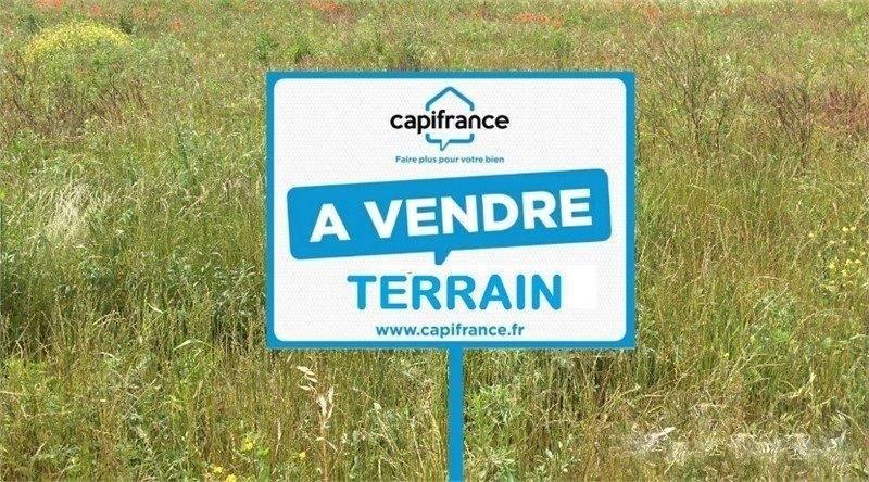Terrain constructible - 716 m²