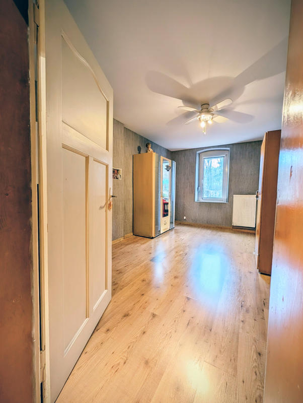 Maison - 180 m² - 6 pièces