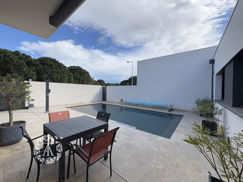 Villa - 96 m² - 4 pièces