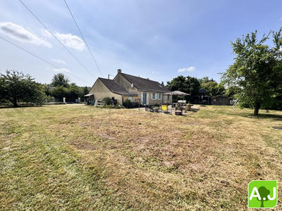 Maison - 110 m² - 6 pièces