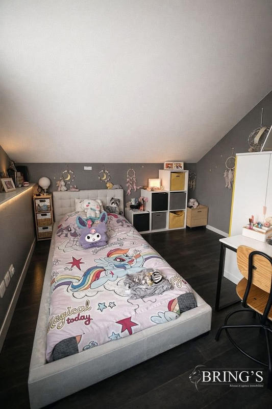 Maison - 84 m² - 5 pièces