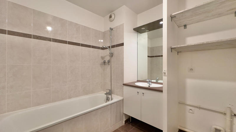 Appartement - 56 m² - 3 pièces