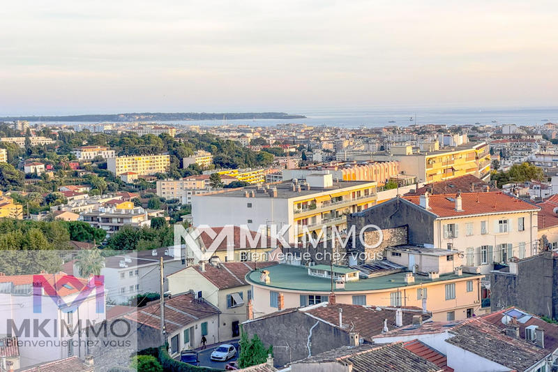 Maison - 104 m² - 4 pièces