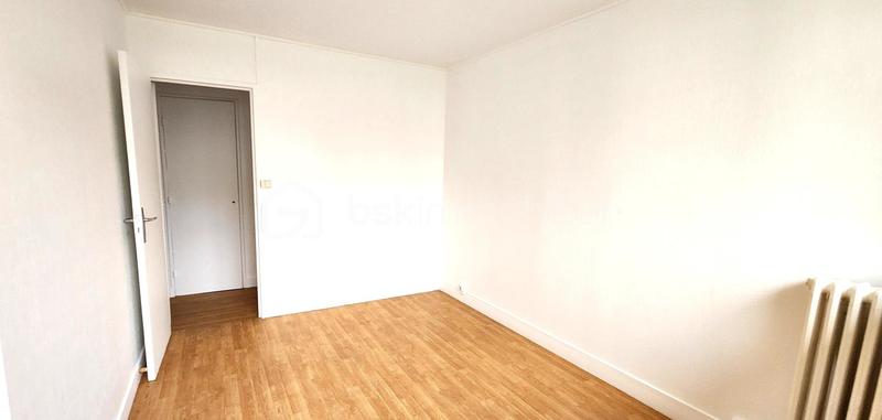 Appartement - 77 m² - 4 pièces