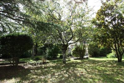 Maison - 155 m² - 8 pièces