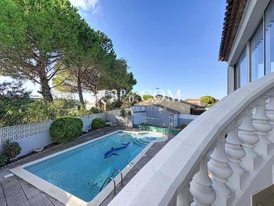 Villa - 398 m² - 11 pièces