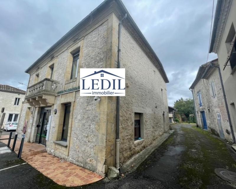 Local commercial - 211 m² - 1 pièce