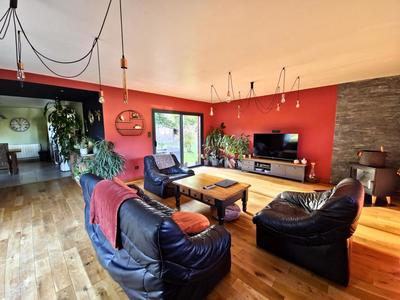 Maison - 98 m² - 3 pièces