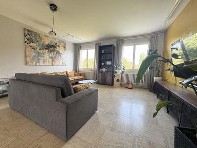 Maison - 163 m² - 6 pièces