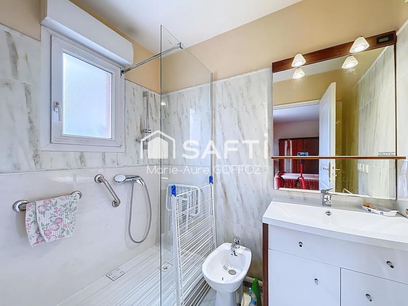 Appartement - 107 m² - 4 pièces