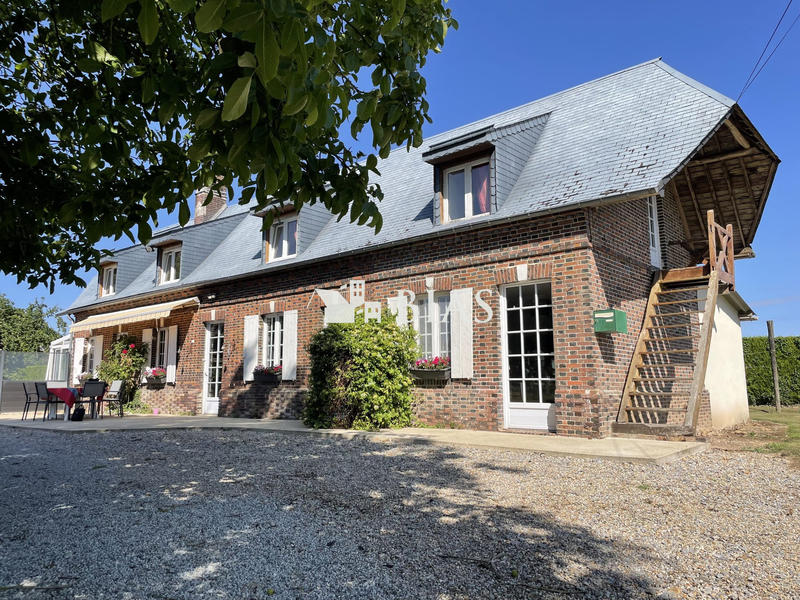 Maison - 160 m² - 8 pièces