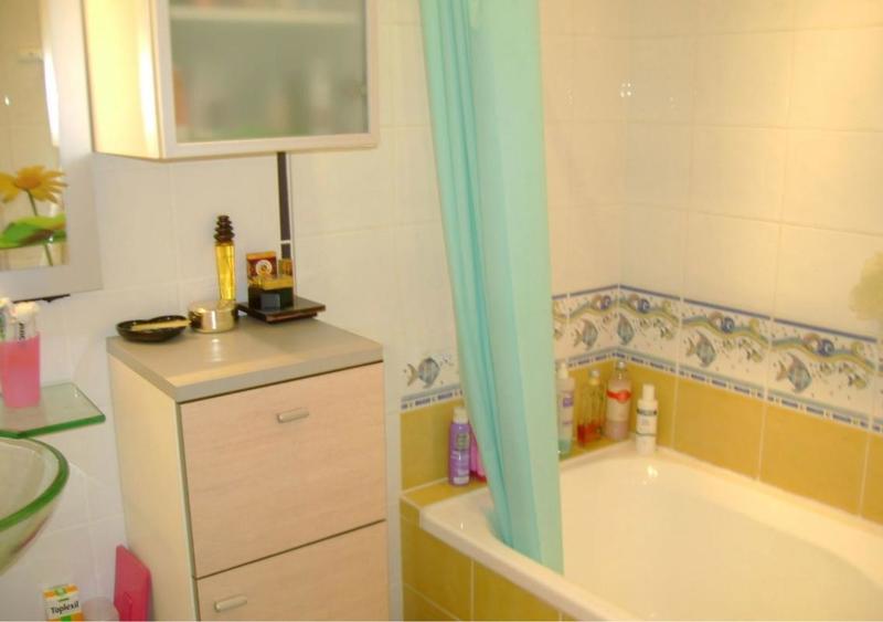 Maison - 290 m² - 9 pièces