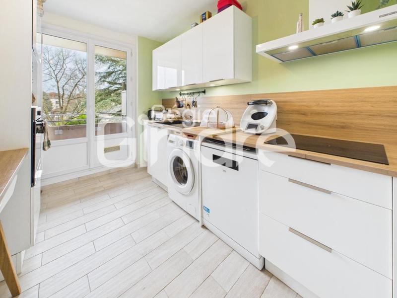 Appartement - 85 m² - 4 pièces