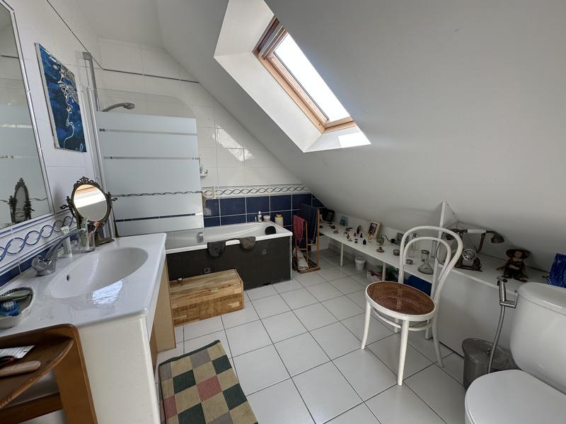 Maison - 136 m² - 6 pièces