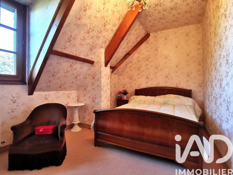 Maison - 162 m² - 7 pièces