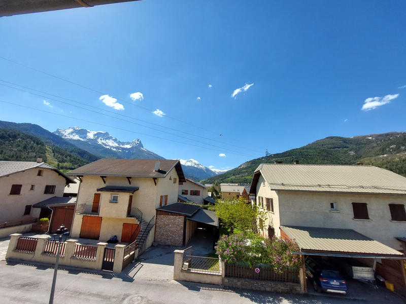 Appartement - 95 m² - 4 pièces