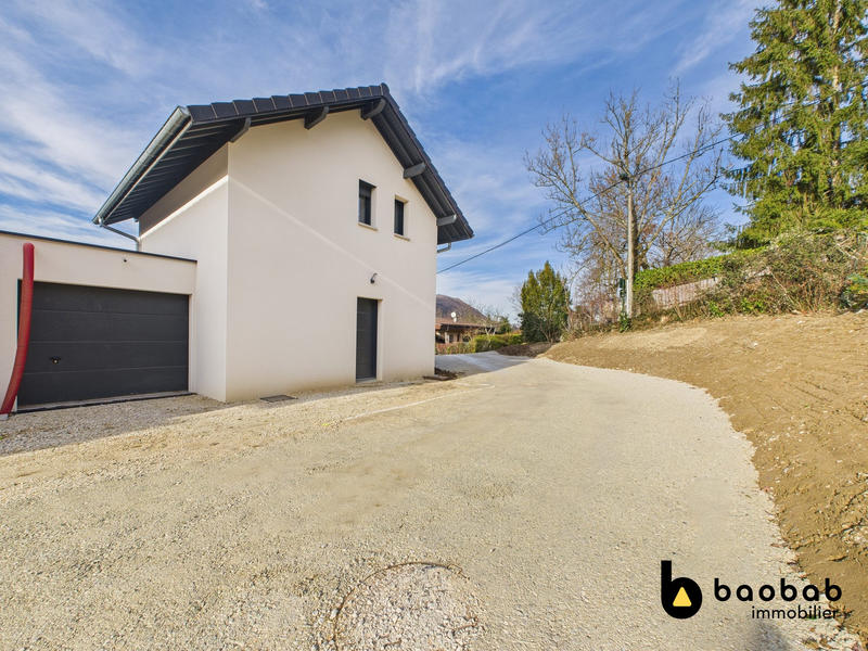 Maison - 106 m² - 4 pièces