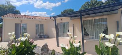 Maison - 105 m² - 4 pièces