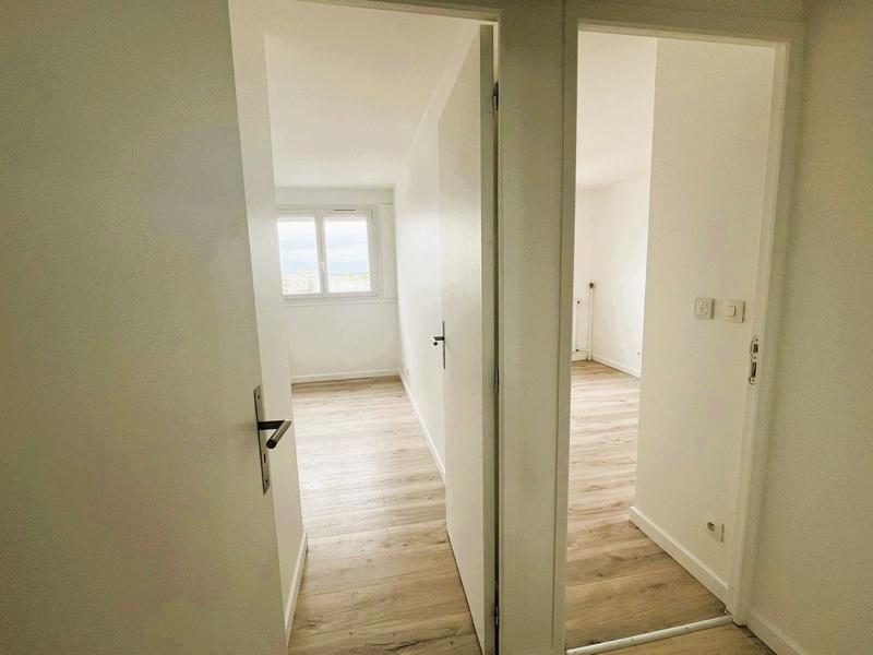 Appartement - 82 m² - 4 pièces