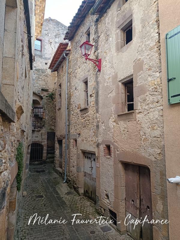 Maison - 175 m² - 10 pièces