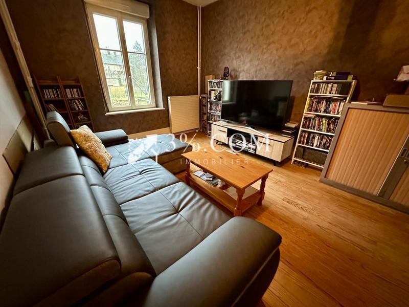 Maison - 210 m² - 10 pièces