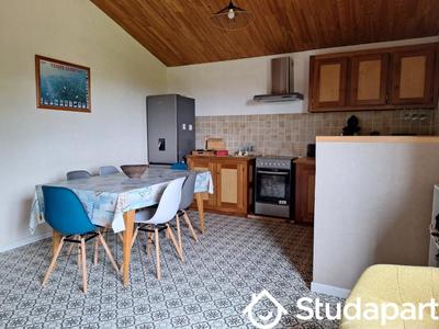 Chambre - 14 m² - 1 pièce