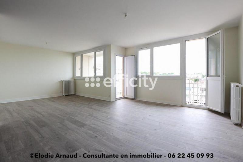 Appartement - 81 m² - 4 pièces