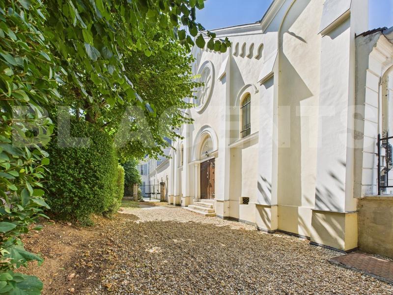 Appartement - 180 m² - 6 pièces