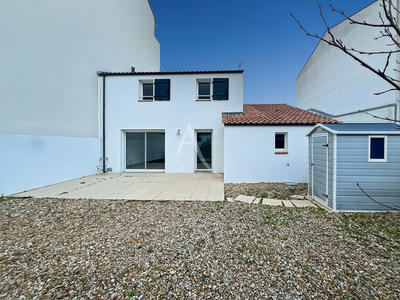 Maison - 96 m² - 4 pièces