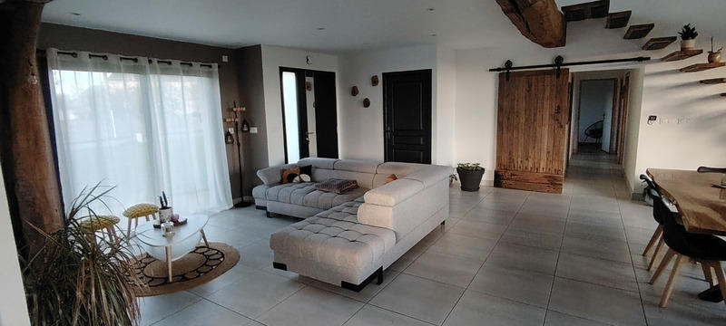 Maison - 116 m² - 6 pièces