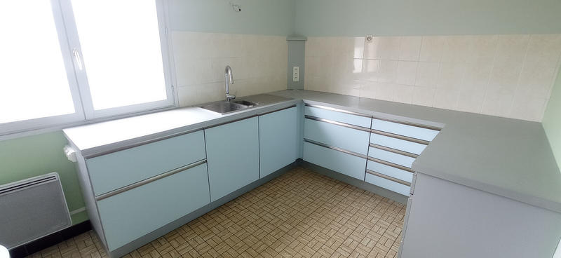 Local d'activité / Entrepôt - 90 m² - 4 pièces