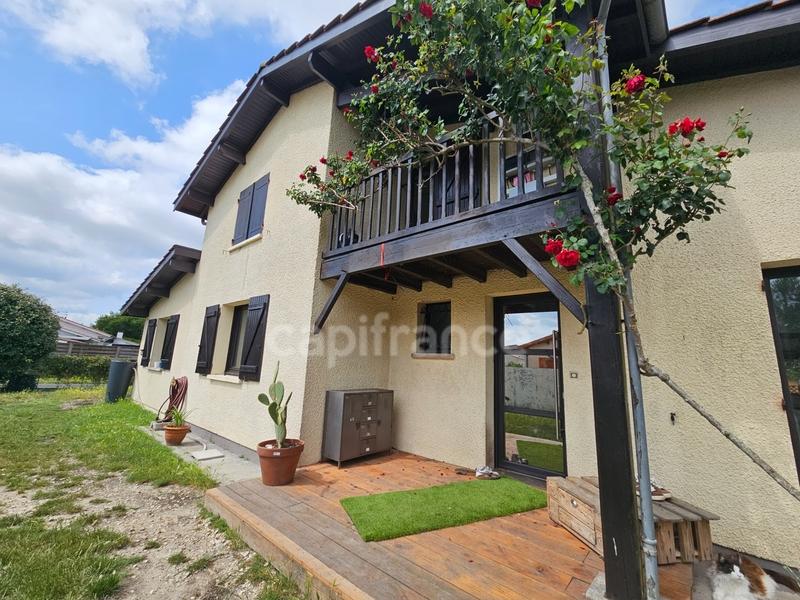 Maison - 161 m² - 6 pièces