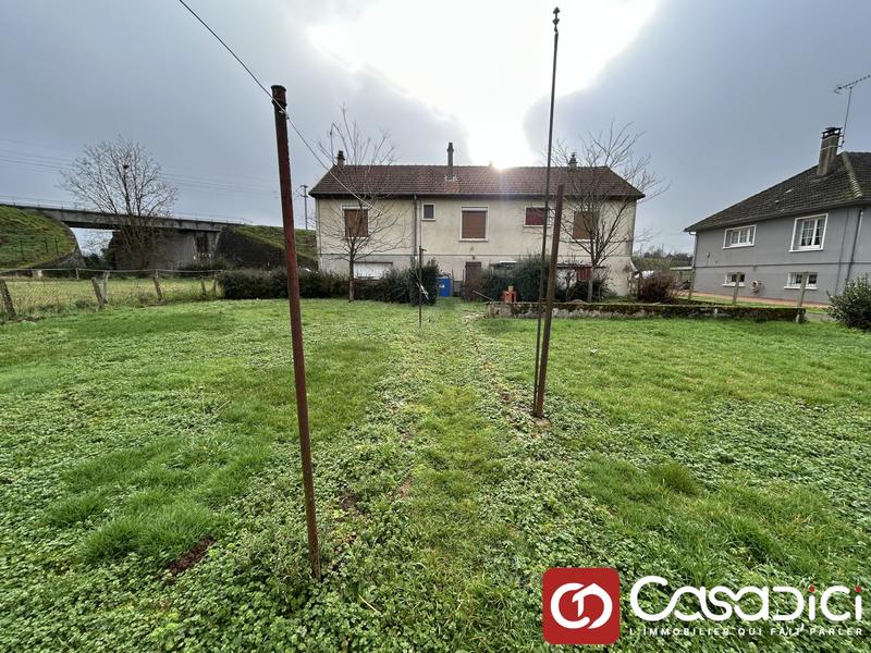 Maison - 94 m² - 5 pièces