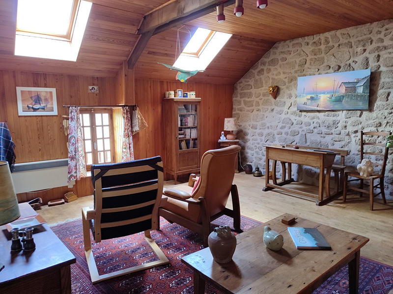 Maison - 110 m² - 4 pièces