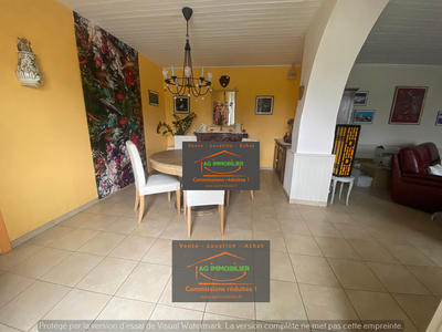 Maison - 178 m² - 7 pièces