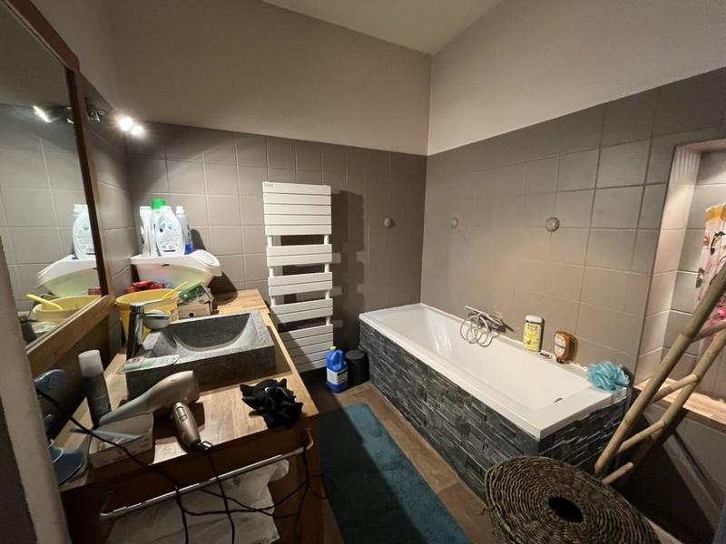 Appartement - 99 m² - 4 pièces