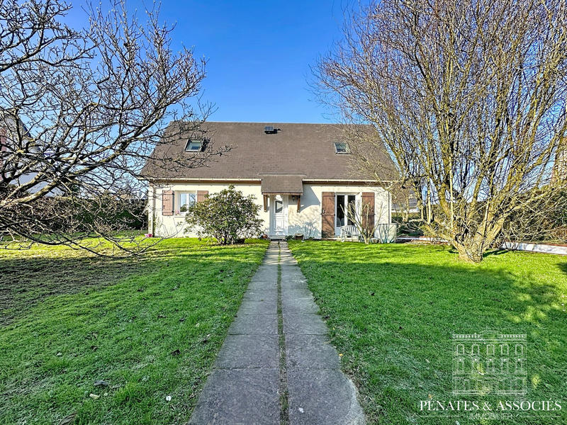 Maison - 85 m² - 5 pièces