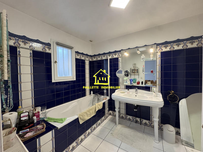 Maison - 150 m² - 5 pièces