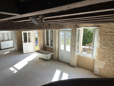 Maison - 103 m² - 5 pièces