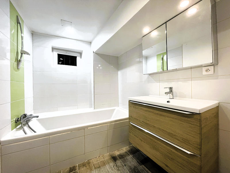 Maison de village - 95 m² - 5 pièces