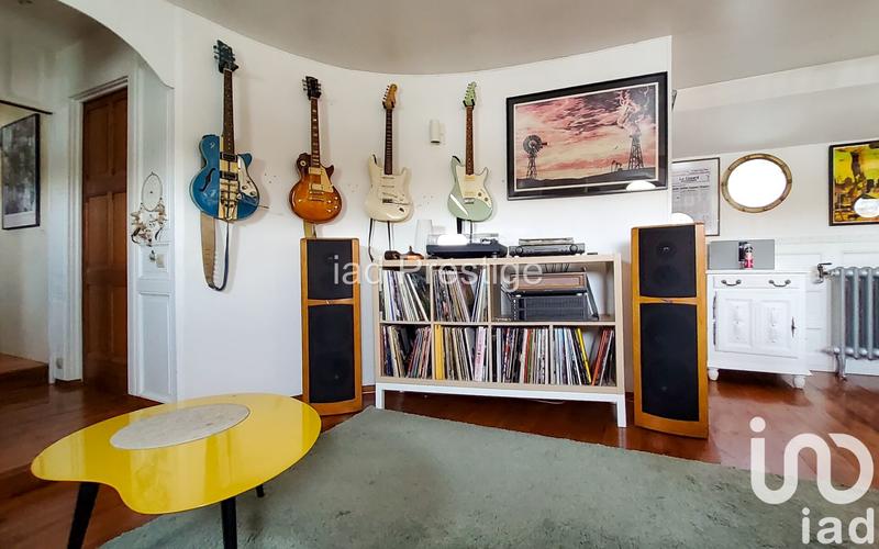 Maison - 185 m² - 7 pièces