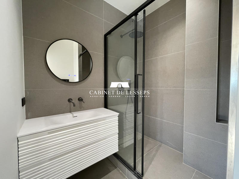 Maison - 162 m² - 6 pièces